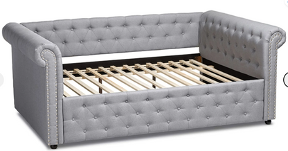 Mabelle Daybed